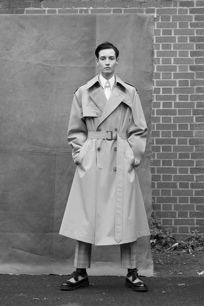 Look 9